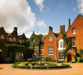 Отель Sprowston Manor Hotel, Golf & Country Club  Норидж